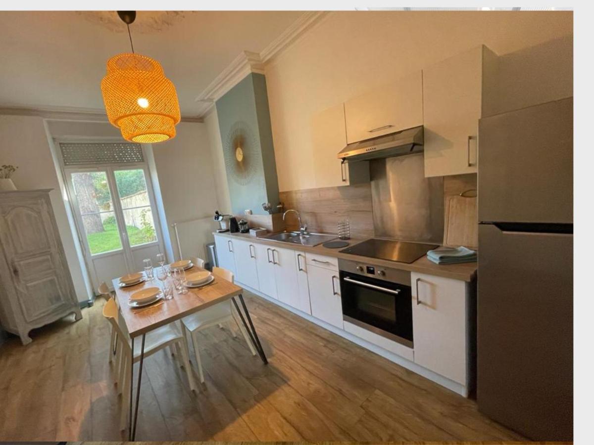 -Le Petit Rochelais- Centre Ville, Stationnement, Netflix - Ideal Couples, Familles, Business Niort Ngoại thất bức ảnh